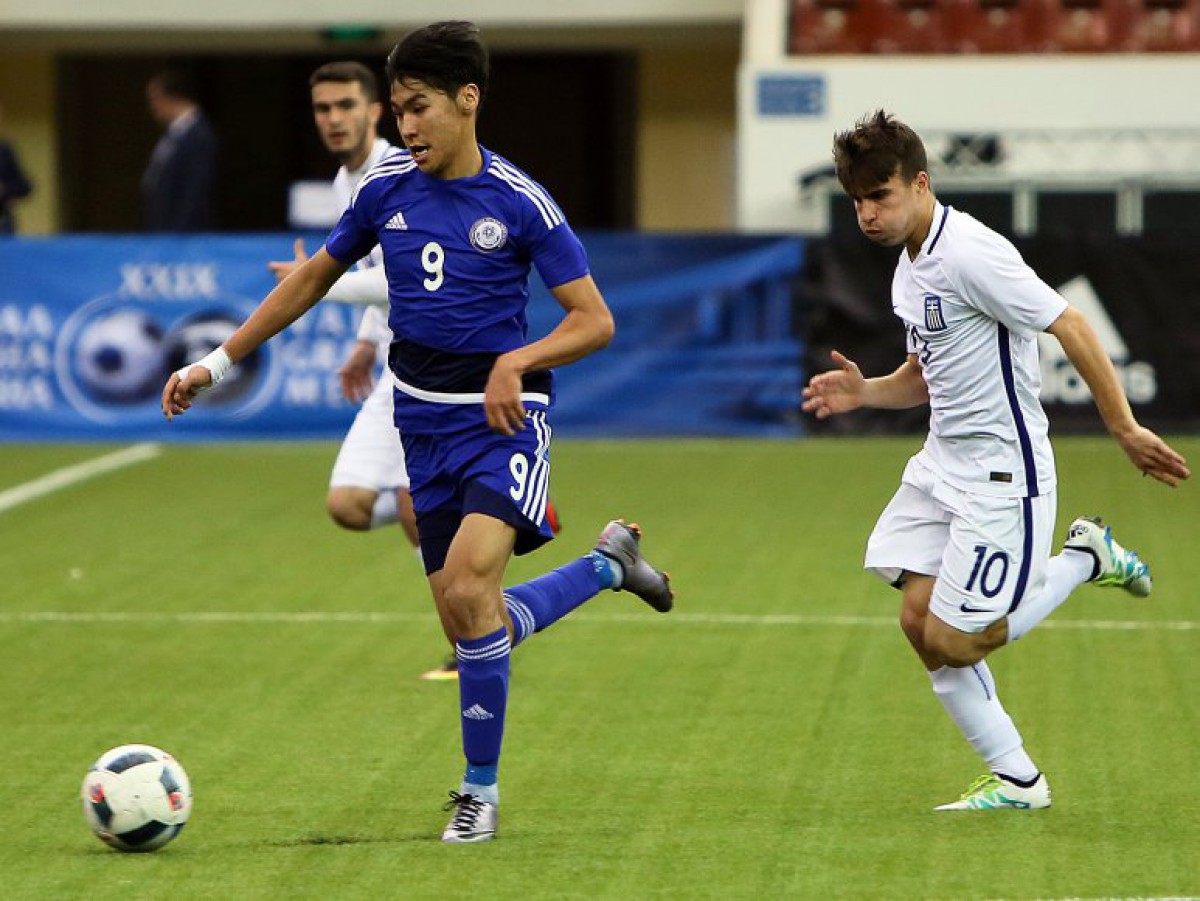 ​Біз жастарды өз елімізге қызмет етуі үшін дайындаймыз – Александр Кузнецов