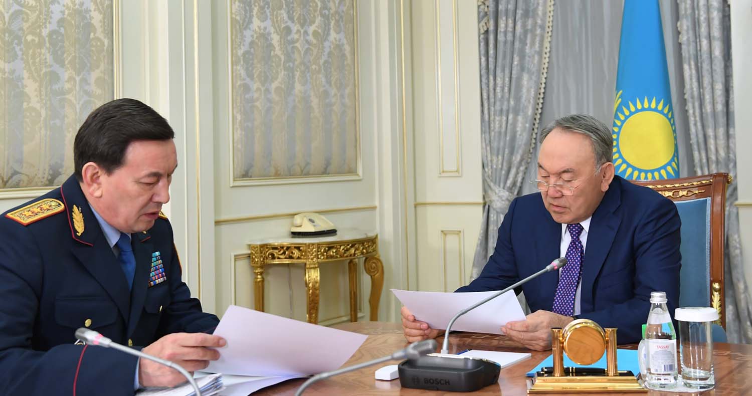 Елбасы су тасқынынан зардап шеккен өңірлерді қалпына келтіруді тапсырды