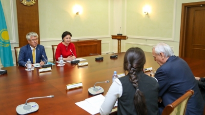 Гүлшара Әбдіқалықова «Ла Скала» бас директорымен кездесті