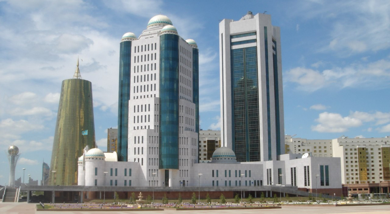 Сенатта қорғаныс саласын дамыту мәселелері талқыланды