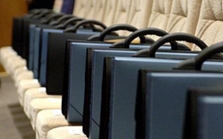 Төрт сенатор қайта сайланды