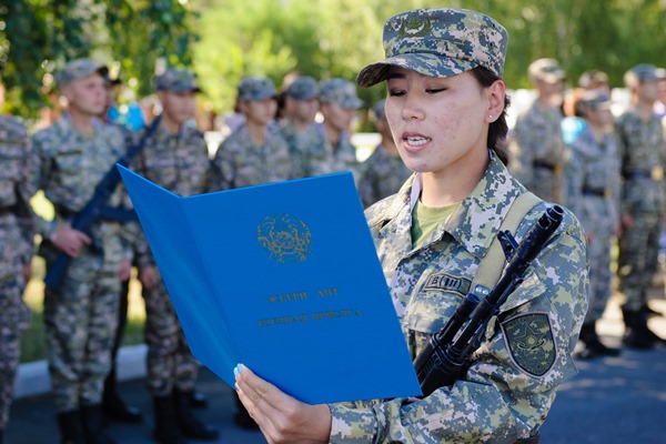 Петропавлда 28 қыз әскери кафедраны бітіріп шықты