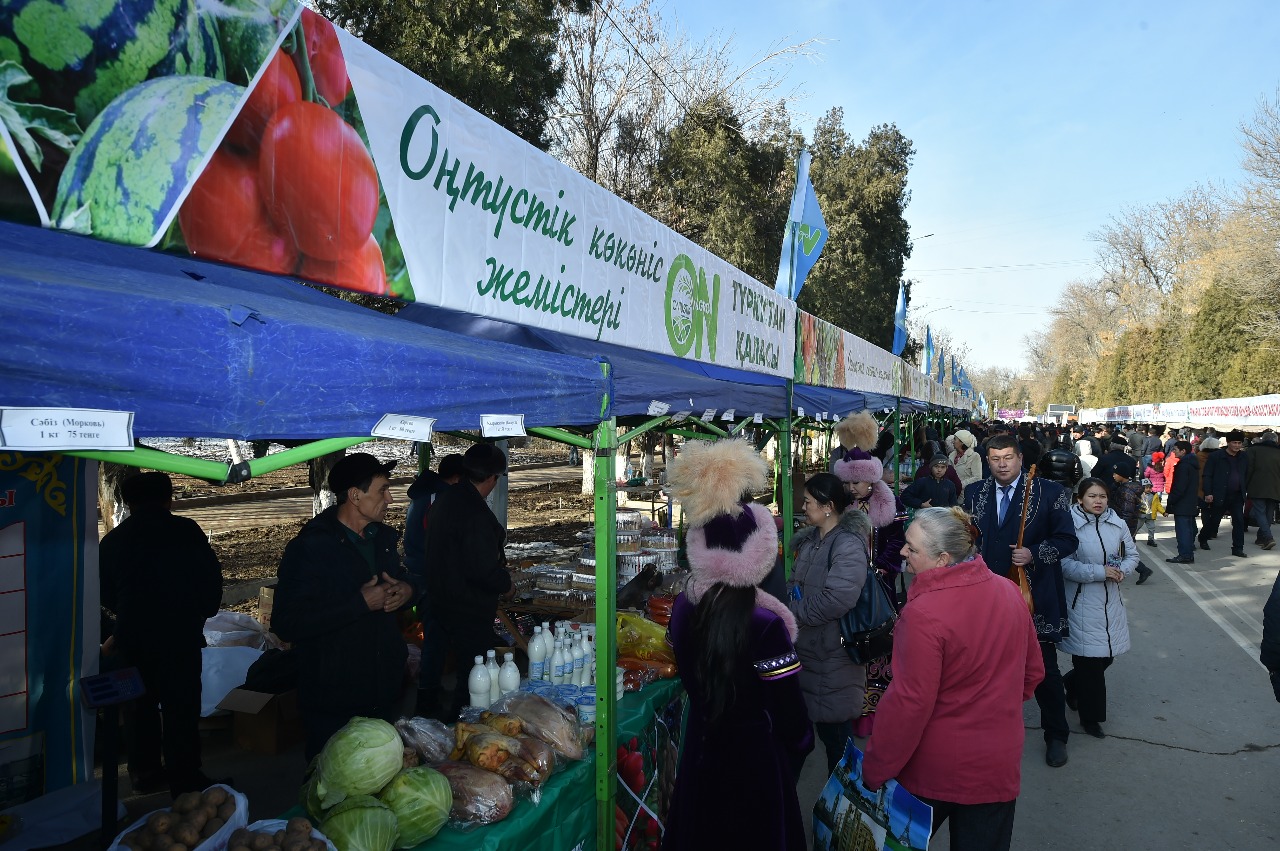 ОҚО-да ауыл шаруашылығы өнімдерінің жаңа жылдық жәрмеңкесі өтті