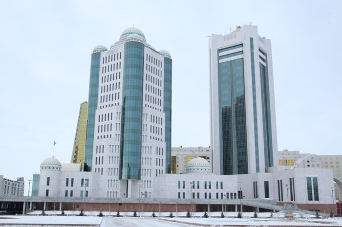 Н.Нығматулин: Елбасы тапсырмасын заңмен қамту – абыройлы міндет