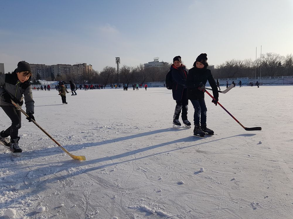 Өскеменде 8 мұз айдыны жұмыс істеп тұр