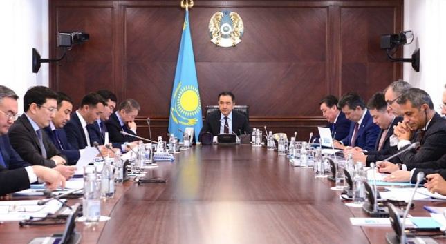 Бақытжан Сағынтаев «Kazakh Invest» Ұлттық компаниясы» АҚ Директорлар кеңесінің отырысын өткізді

