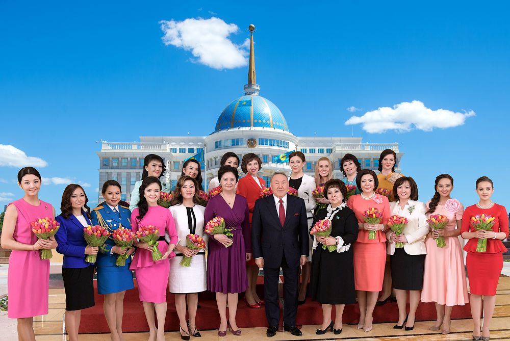 Гүлшара Әбдіқалықова: Әйелдер – Тәуелсіздік дәуірінің тірегі