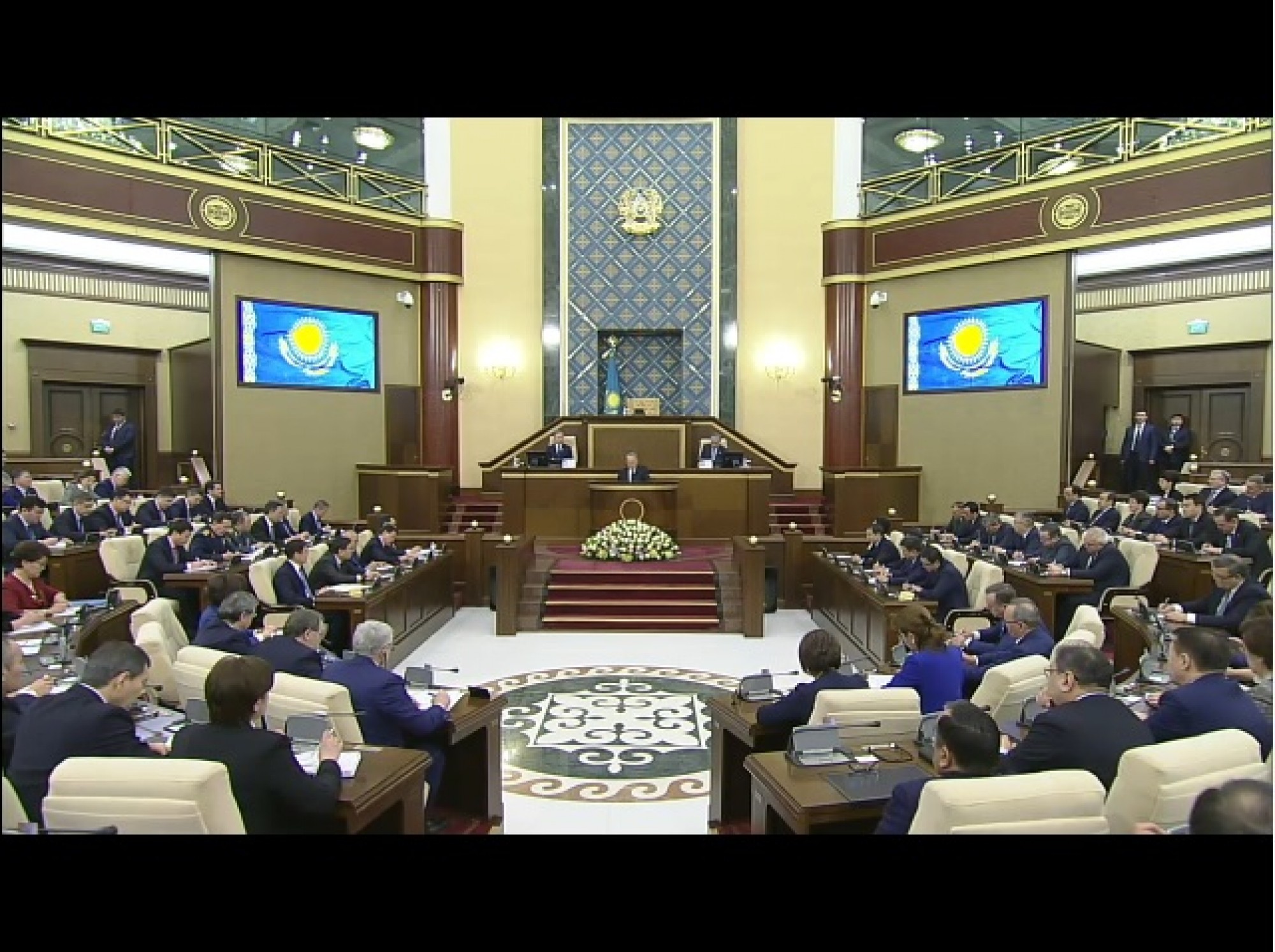 Мемлекет басшысы «7-20-25» ипотекалық бағдарламасын ұсынды