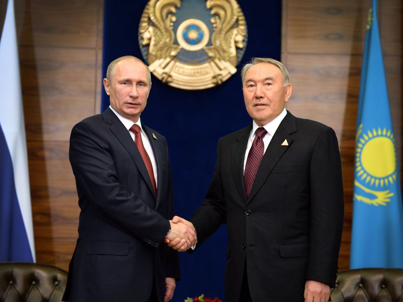 Елбасы Владимир Путинді сайлаудағы жеңісімен құттықтады
