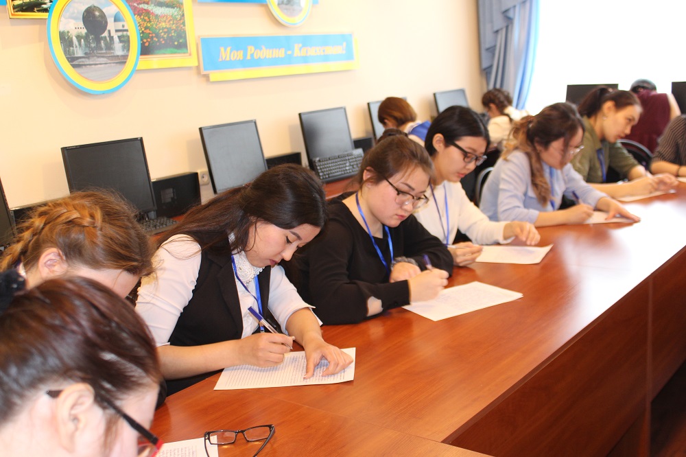 Қостанайда үш тілде сөйлейтіндер қатары көбейіп келеді