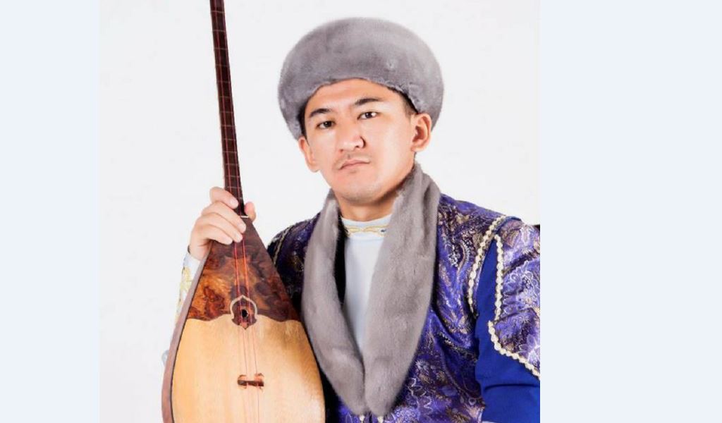 Ерлан Рысқали: Қазіргі дәстүрлі әншілердің де «ат шаба алмас міні» бар