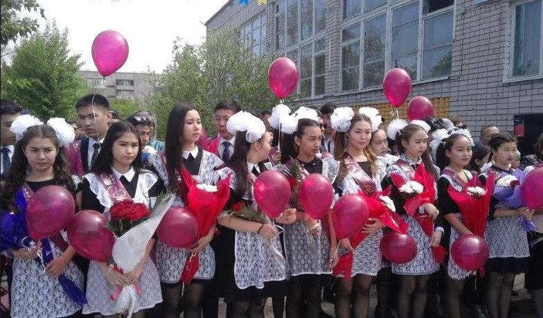 Семей қаласының мектептерінде соңғы қоңырау мерекесі өтті