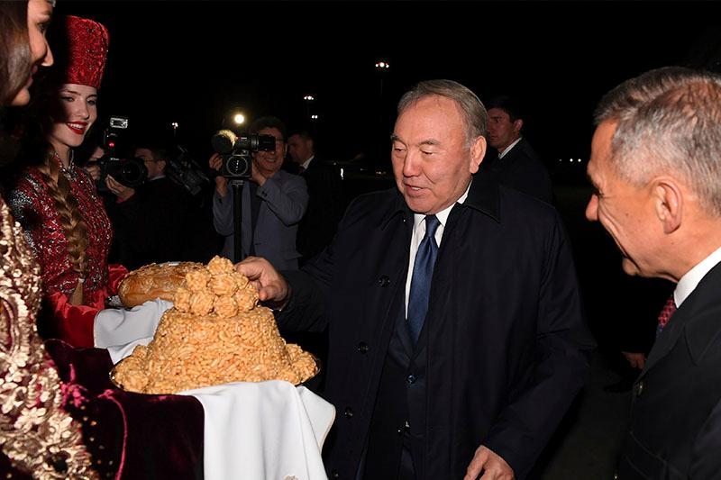 Нұрсұлтан Назарбаев Татарстан Республикасына жұмыс сапарымен барды