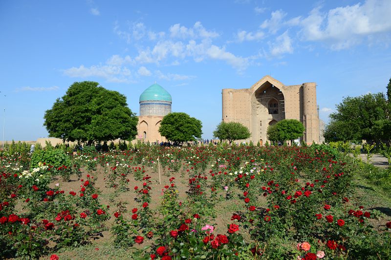 Түркістан – шамшырағы қайта жанған көне шаһар