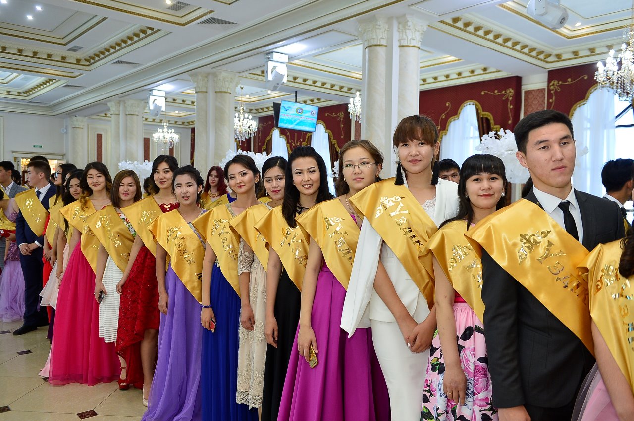 Атырауда «Ақ жол саған, жас маман»  облыстық V форумы өтті