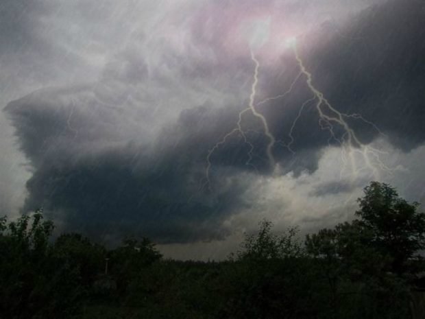 Қазақстанның бірнеше облысында дауылды ескерту жарияланды