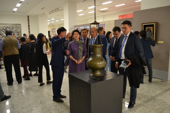 Астанада «Түркістан жауһарлары»  көрмесі ашылды