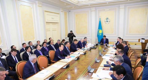 Қоғамдық сананы жаңғырту бағдарламасын іске асыру жөніндегі ұлттық комиссияның отырысы өтті