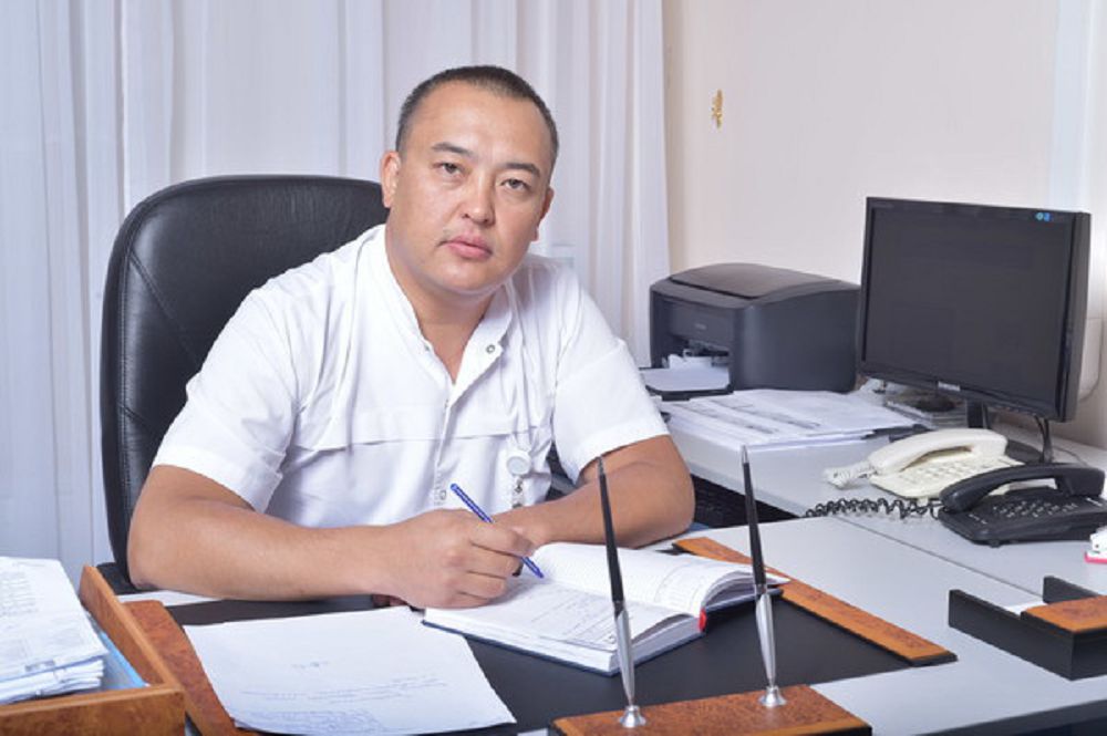 Семей медицина университетіне – 65 жыл