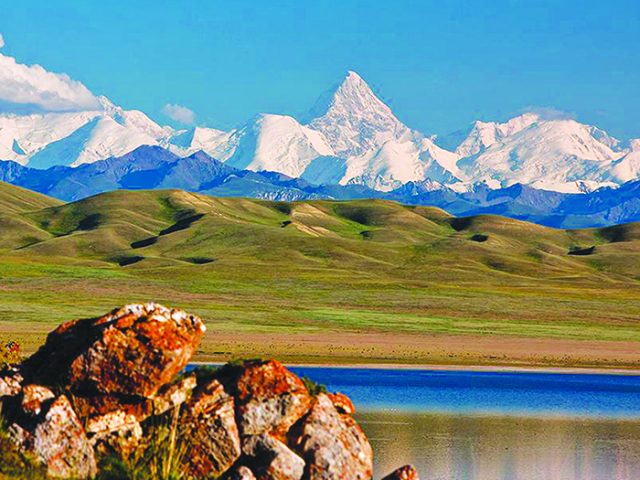 Әбіш Кекілбайұлы. Хан Тәңірінің етегінде немесе «Тянь-Шань эскиздері»