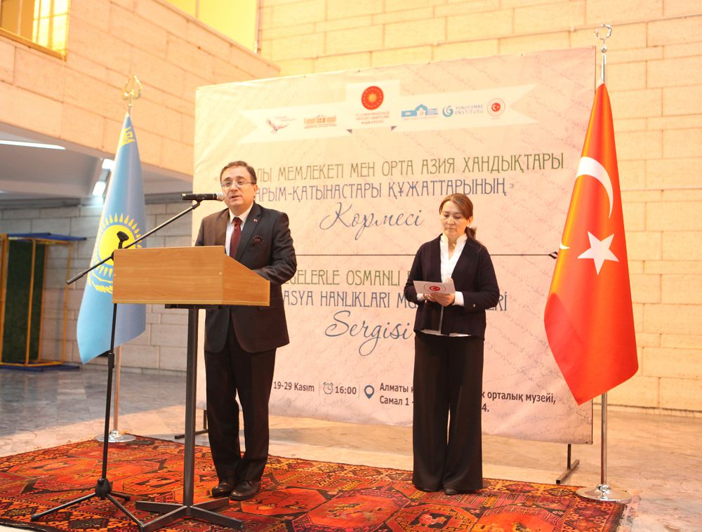 Түркістан аймағының Берлинде басылған көне картасы