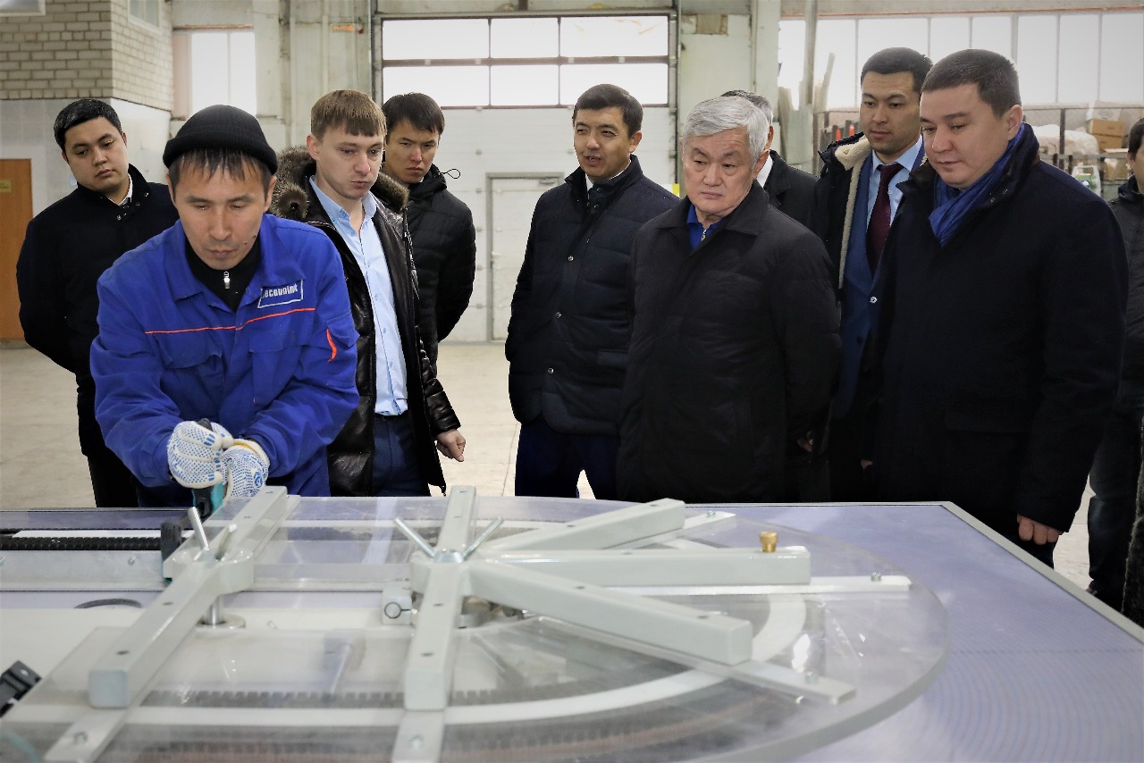 Бердібек Сапарбаев Ақтөбе қаласындағы өндіріс нысандарын аралады