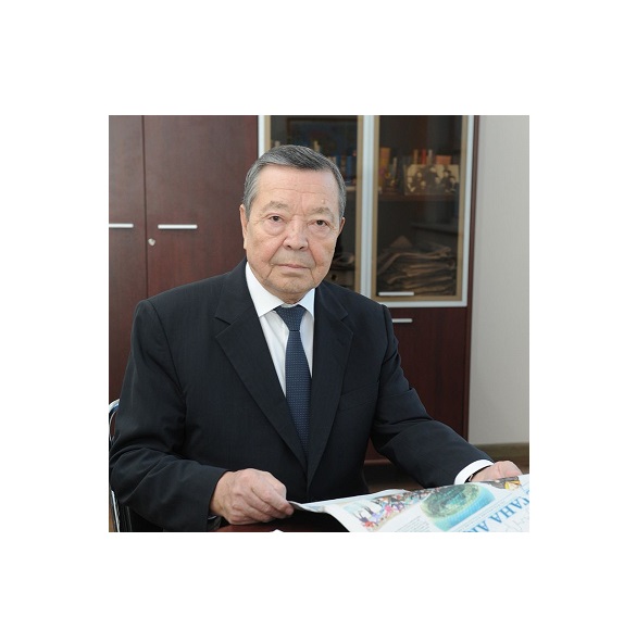 Тереңдігі мен іскерлігі тең тұлға