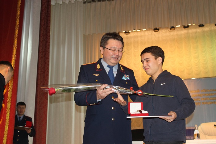 Қостанайда полицияның қоғамдық көмекшілері марапатталды