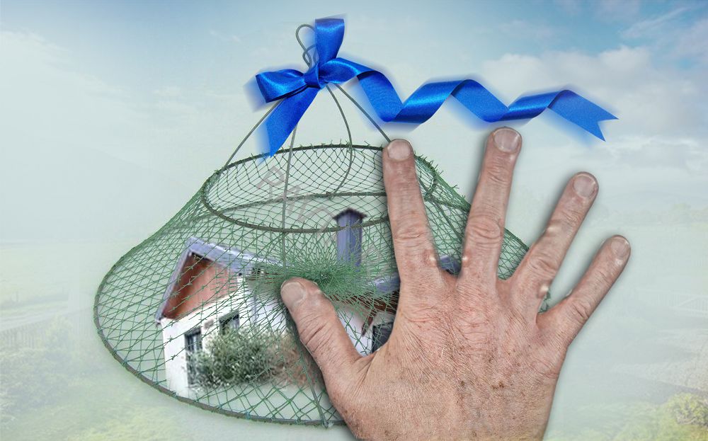 Он жыл тұрған үйіне әкімдік таласып отыр