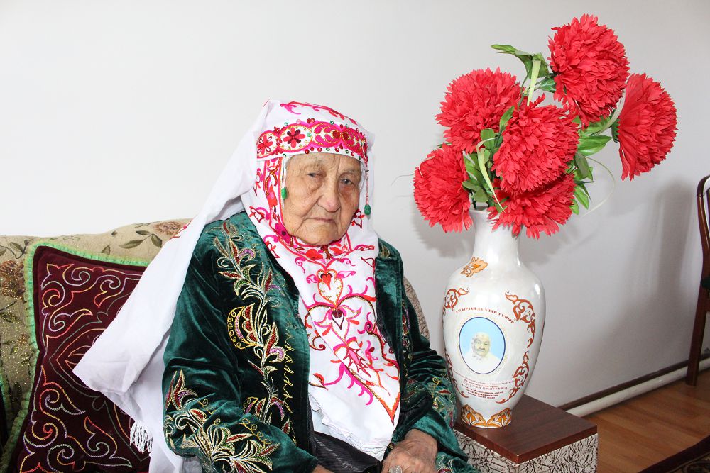 Сүйегі асыл Сұлухан әже