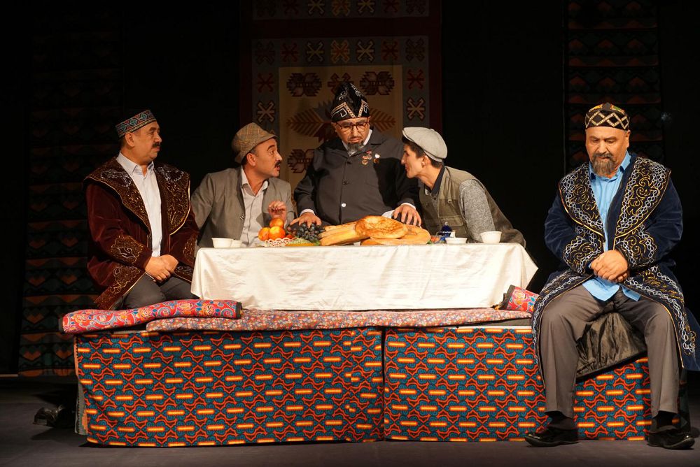 Құдаларды немере татуластырады