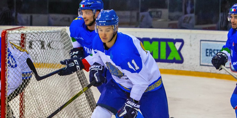 Универсиадаға баратын хоккейшілер құрамы анықталды