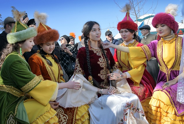 Павлодарда үздік ұлттық киімдер анықталды
