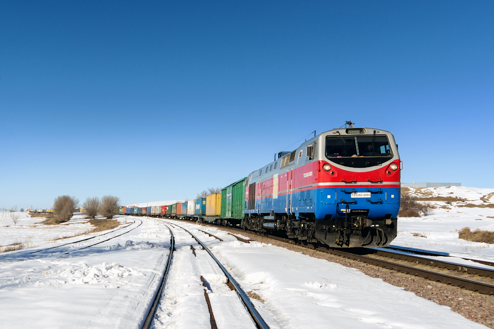 Қытай-Еуропа бағдары бойынша  контейнерлік тасымал көлемі 61% артты