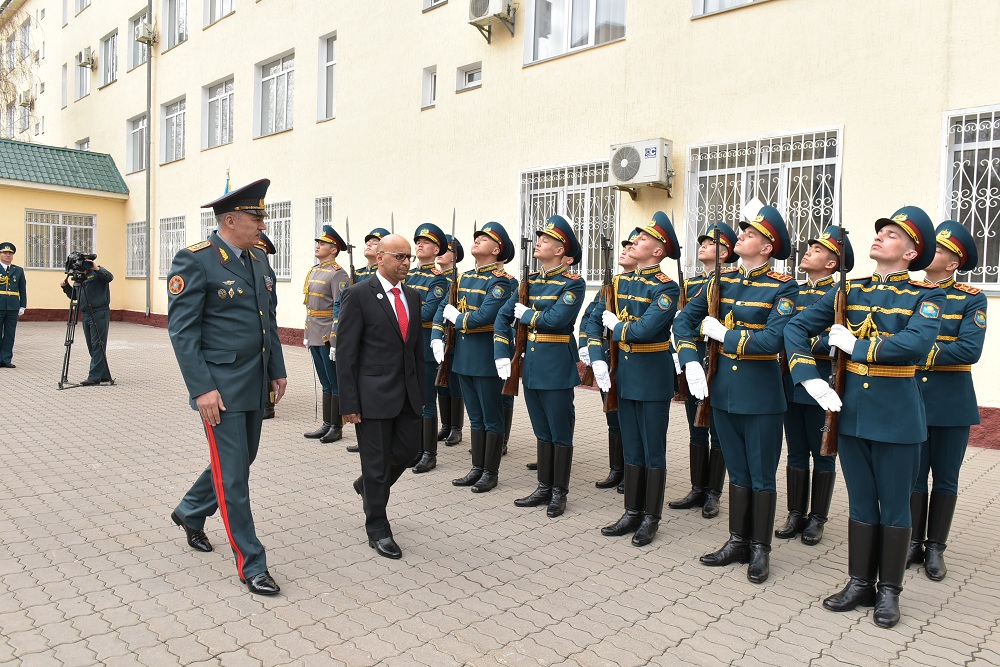 БАӘ-нің полициясы Қазақстан Ұлттық ұланынан тәжірибе алуда