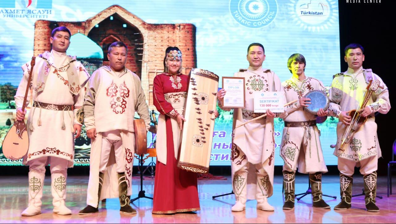 «Түркістанға оралу» түркі халықтары этно-өнер фестивалі басталды