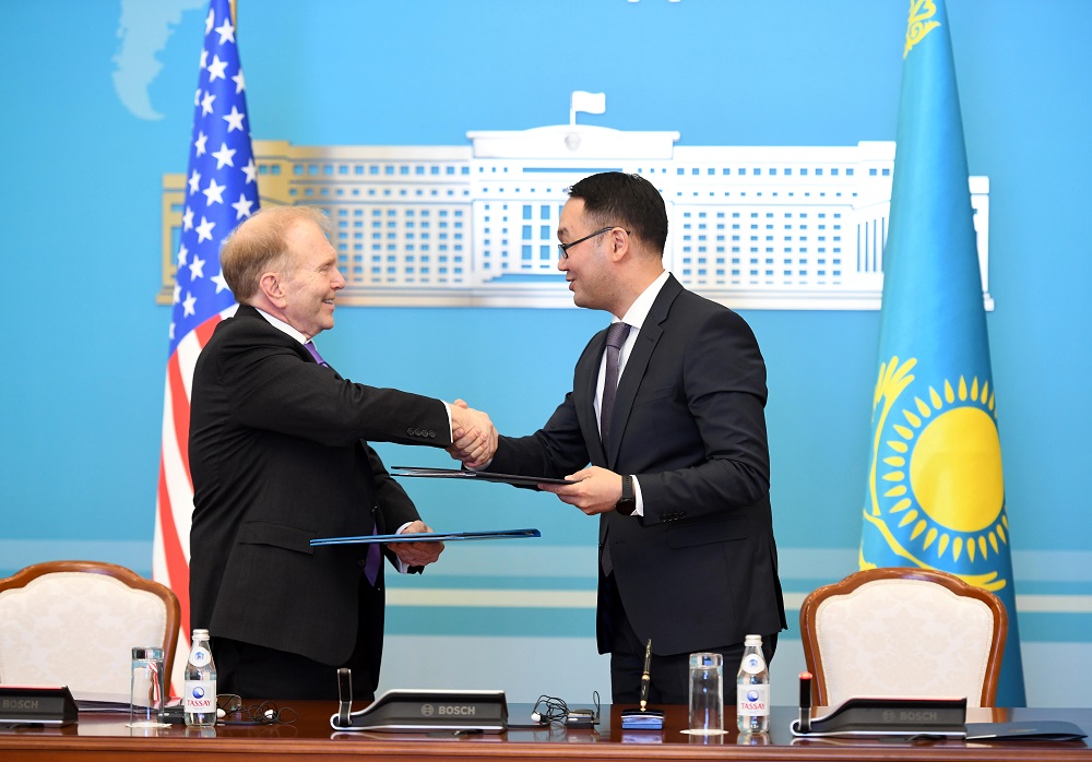 Дипломатиялық  байланыс беки түседі