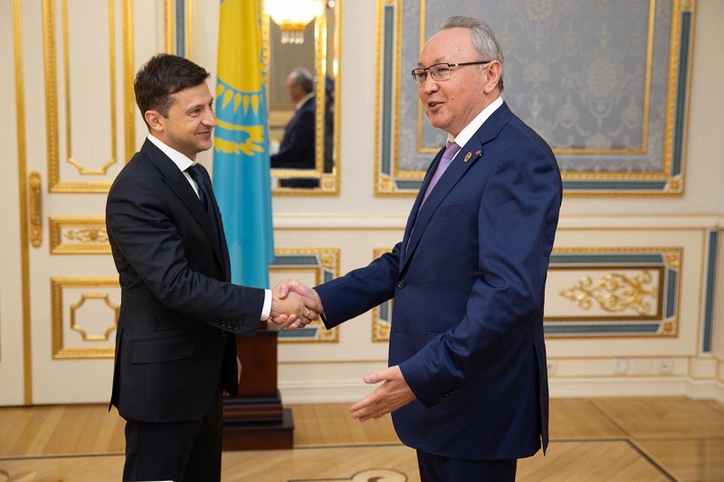 Бектас Бекназаров Владимир Зеленскиймен кездесті