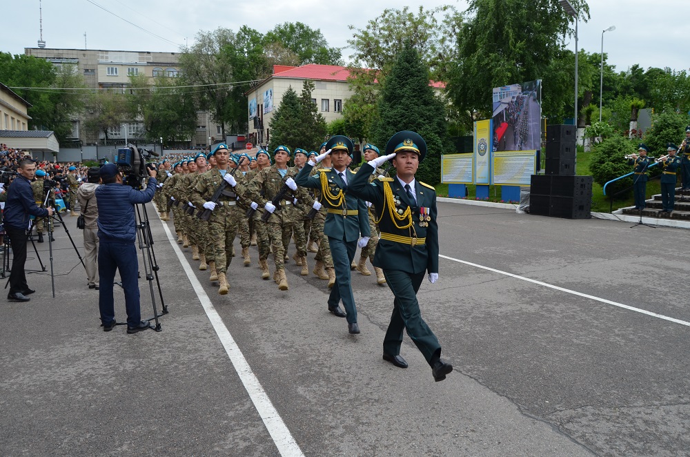 Алматыда мемлекеттік күзет сарбаздары ант қабылдады