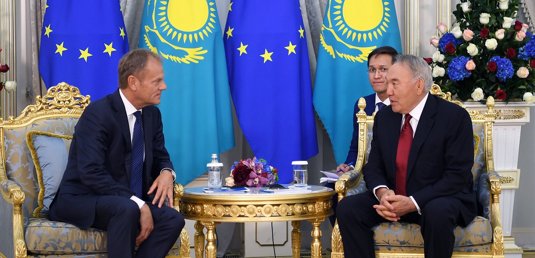Қазақстанның Тұңғыш Президенті Еуропалық кеңестің төрағасы Дональд Тускпен кездесті