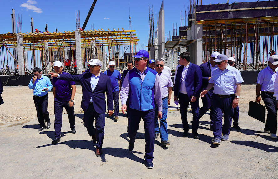 Асқар Мамин жұмыс сапарымен Түркістан облысына және Шымкент қаласына барды