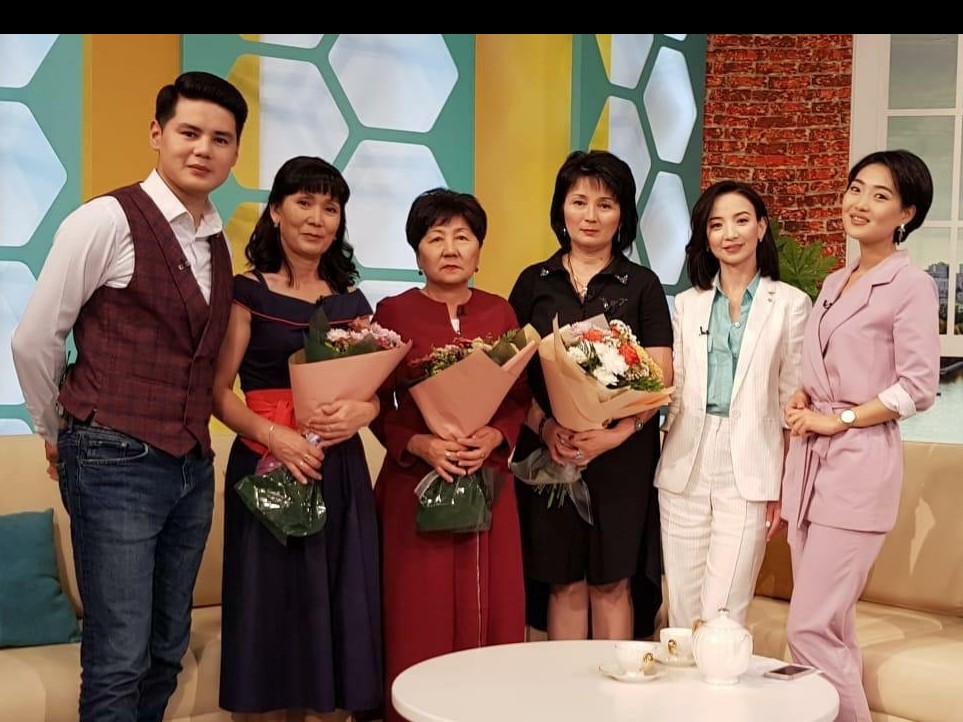 Арыстағы жарылыс кезінде босанған келіншек «Qazaqstan» арнасының эфирінде алғысын білдірді