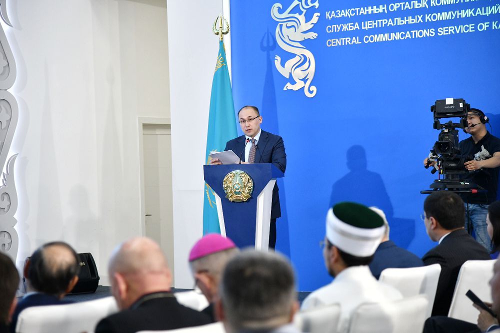 Азаматтық қоғамды дамыту – басты назарда