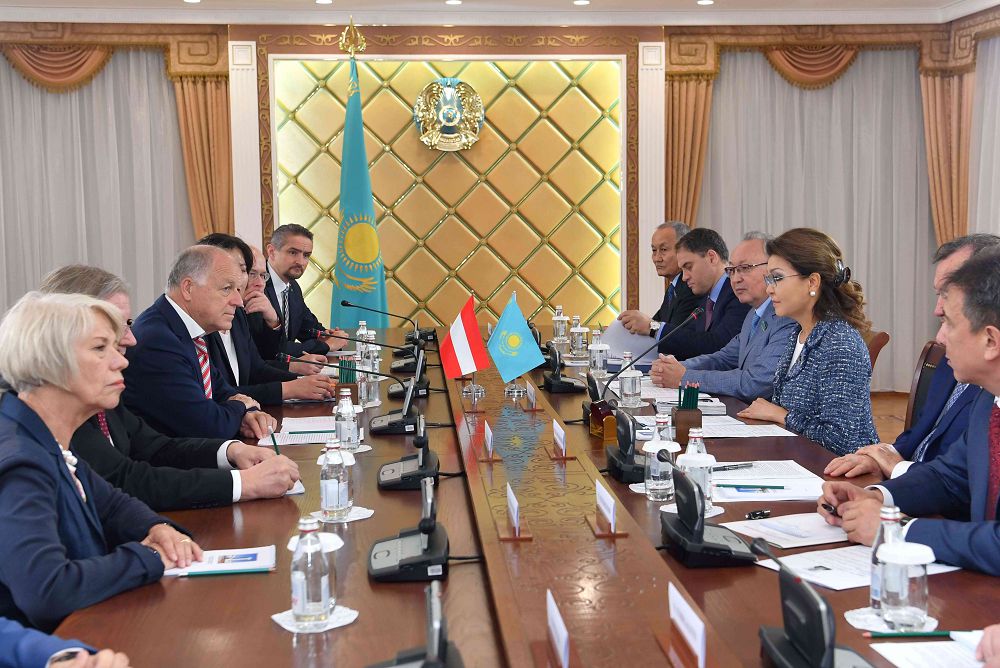 Дариға Назарбаева Инго Аппемен кездесті
