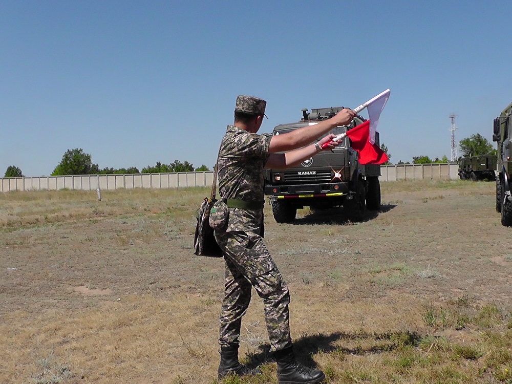 Семейде әскери байланыс бөлімшелерінің арнайы сабақтары басталды