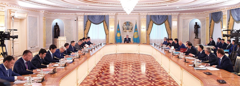 Қазақстан Президенті әкімдермен кеңес өткізді