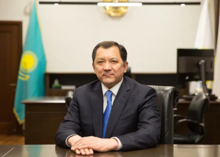 Нұрлан Ноғаев Абайдың 175 жылдығына арналған эстафетаны қабылдады (видео)