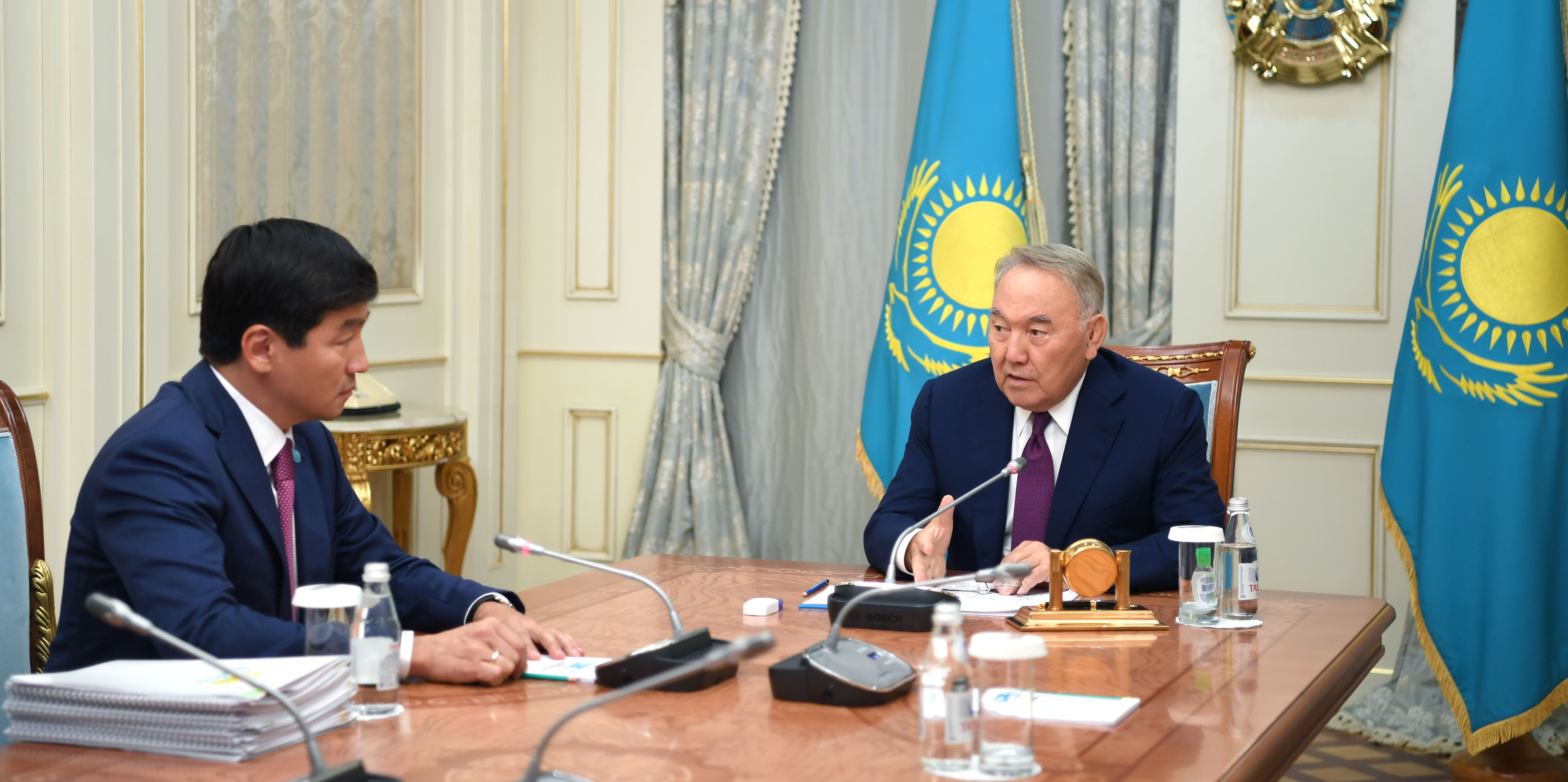 Елбасы «Nur Otan» партиясы Төрағасының бірінші орынбасары Бауыржан Байбекті қабылдады