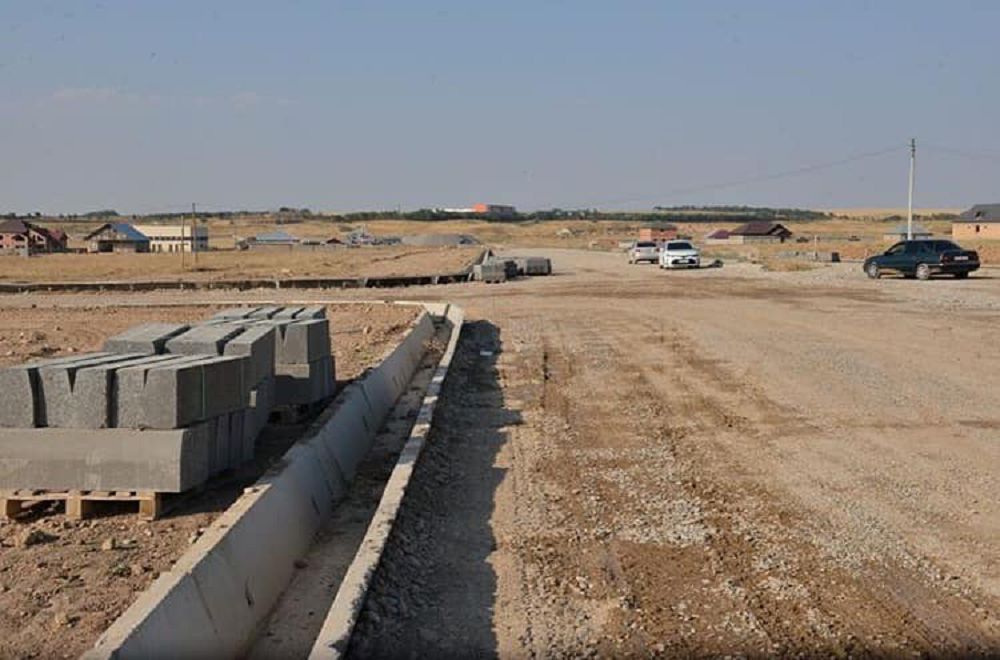 Тұрандықтар  шаң жұтып жүр