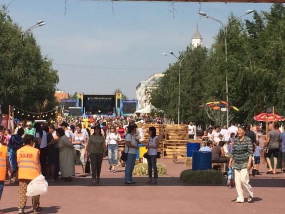 ​Қостанай қаласының 140 жылдығына арналған мереке басталды  